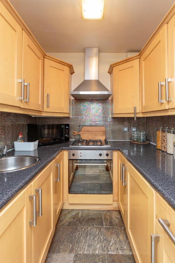 Beautiful Hideout In Center Of Edinburgh Apartment Exterior photo