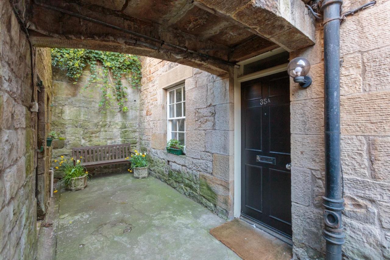 Beautiful Hideout In Center Of Edinburgh Apartment Exterior photo