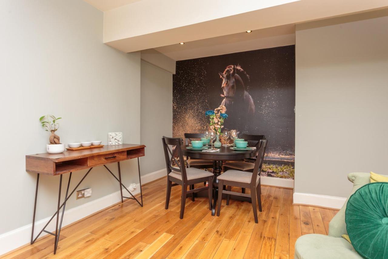 Beautiful Hideout In Center Of Edinburgh Apartment Exterior photo